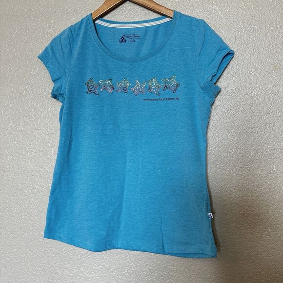 Charles Darwin Research Station Sea Turtle Print T-shirt Size Large Green Shirt - Picture 2 of 5